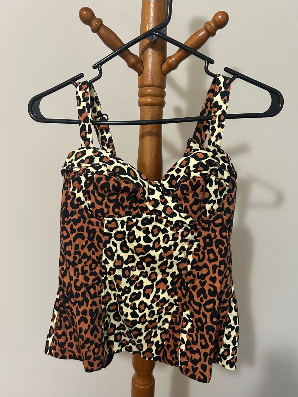 Deadly Dames Micheline Pitt Pinup Girl Clothing leopard bustier top XS